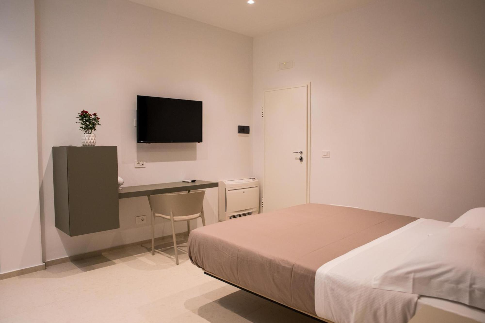 Your House Rooms 3 Conversano Esterno foto